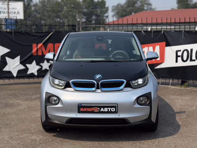 BMW i3 - фото 2
