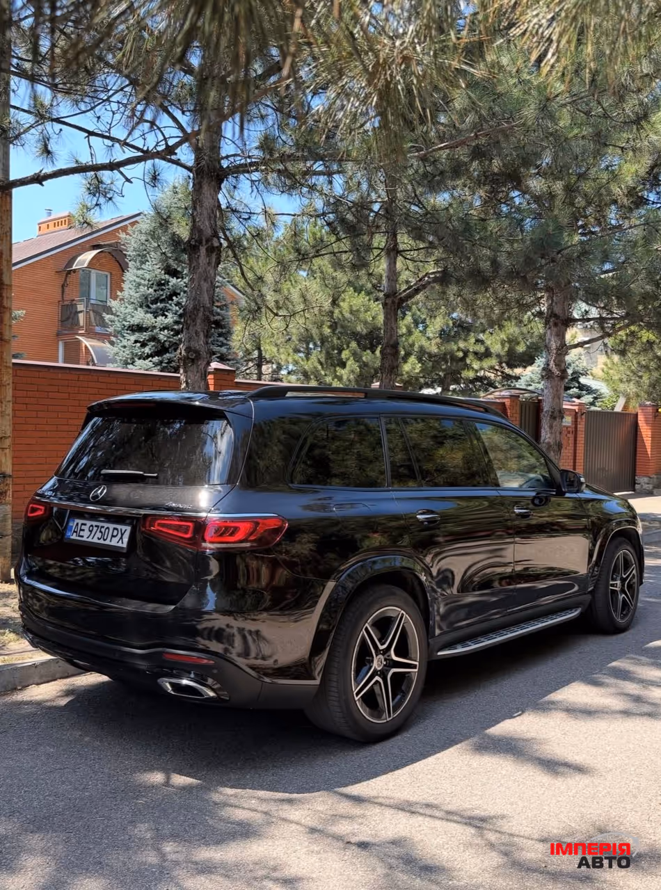 Mercedes-Benz GLS - фото 6