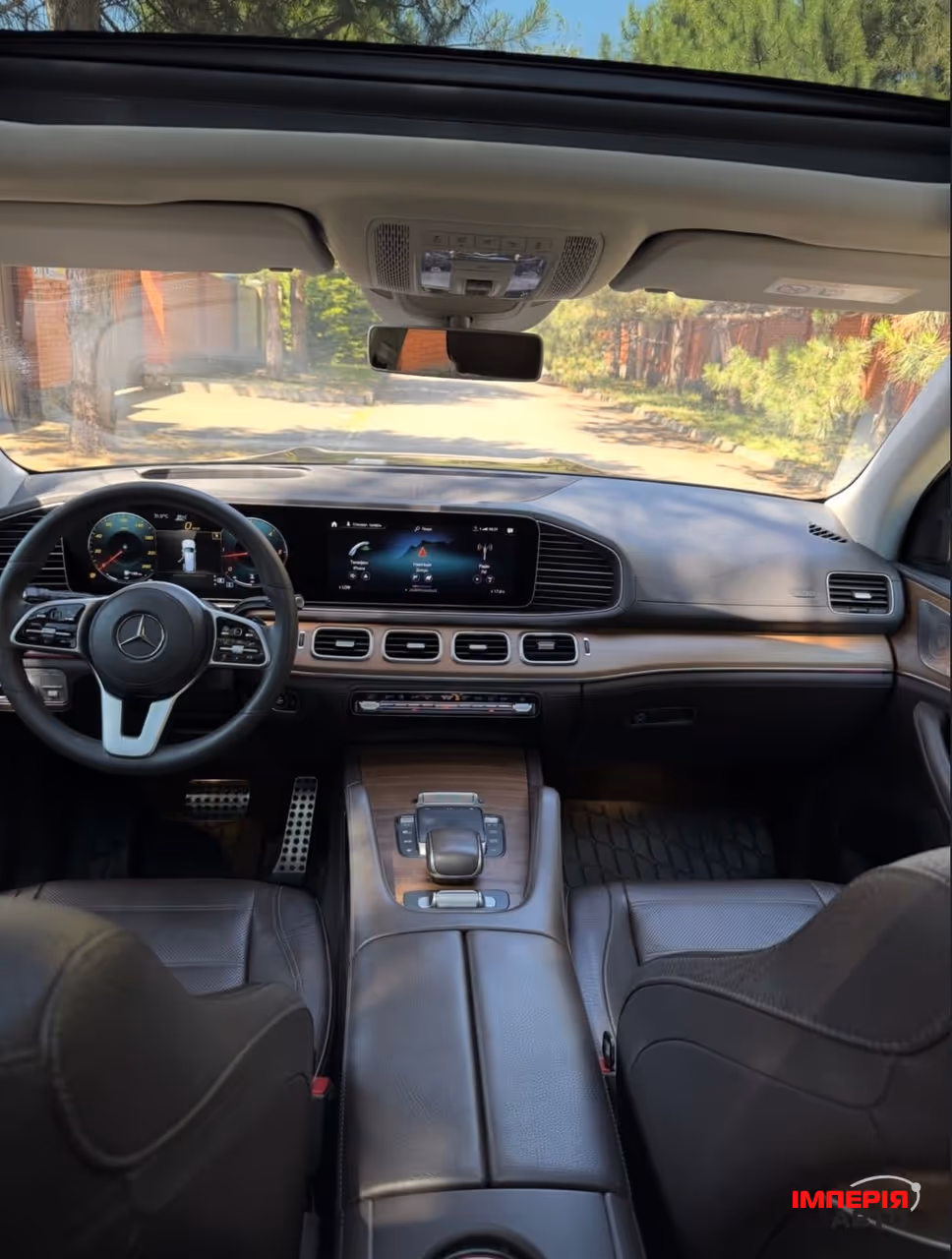 Mercedes-Benz GLS - фото 18