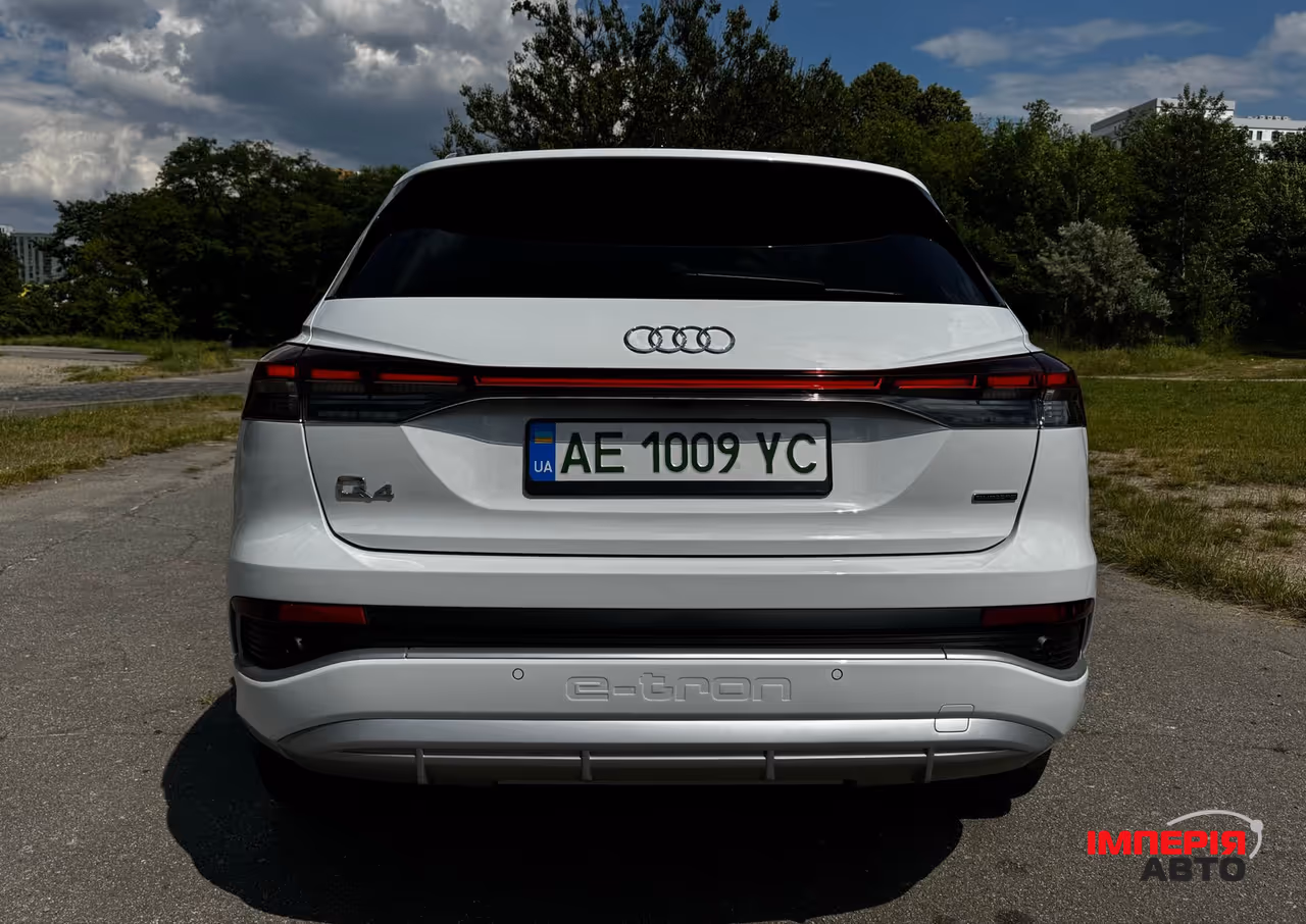 Audi Q4 e-tron - фото 8