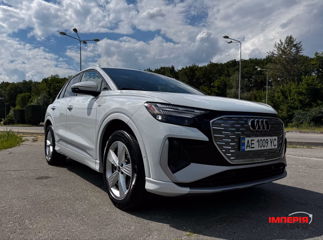 Audi Q4 e-tron - фото 4