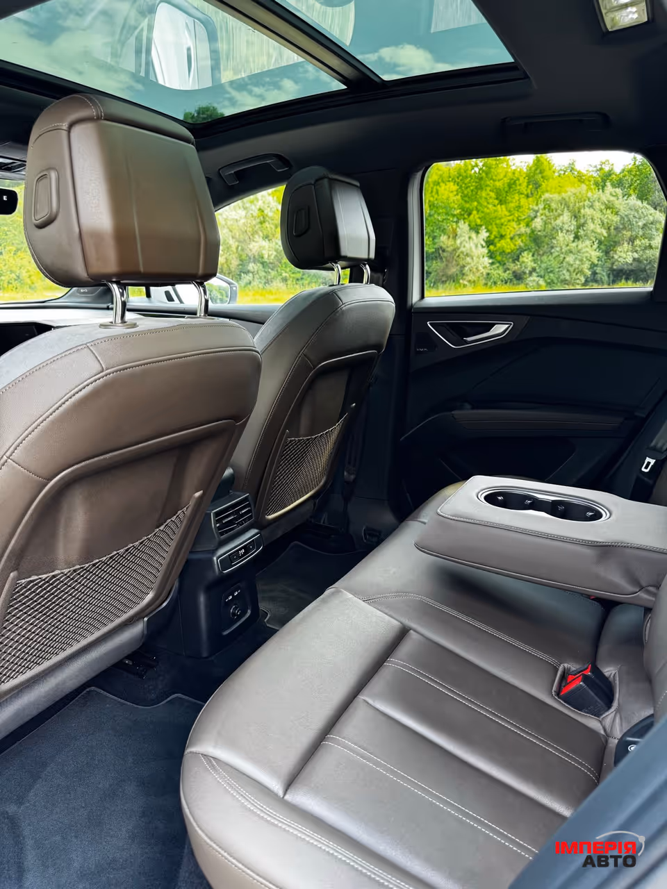 Audi Q4 e-tron - фото 11