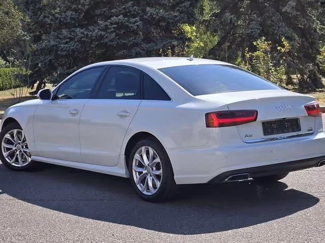 Audi A6 - фото 4