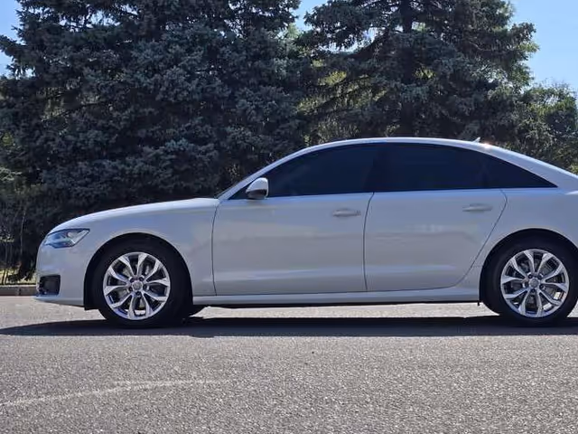 Audi A6 - фото 3