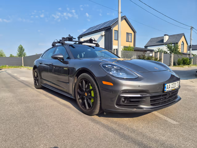 Porsche Panamera - фото 3