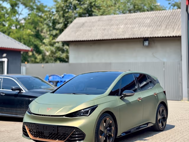Cupra Born - зображення 1