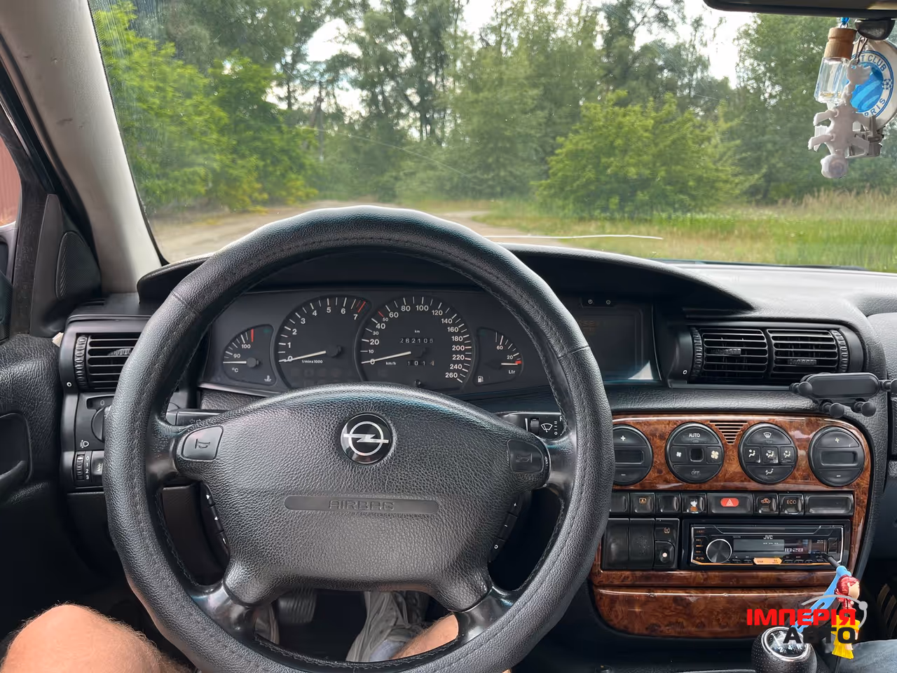 Opel Omega - фото 7