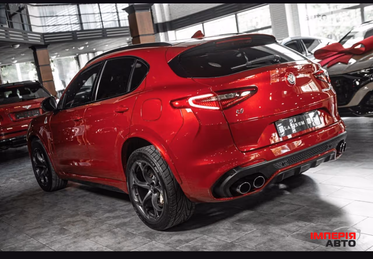 Alfa Romeo Stelvio - фото 3