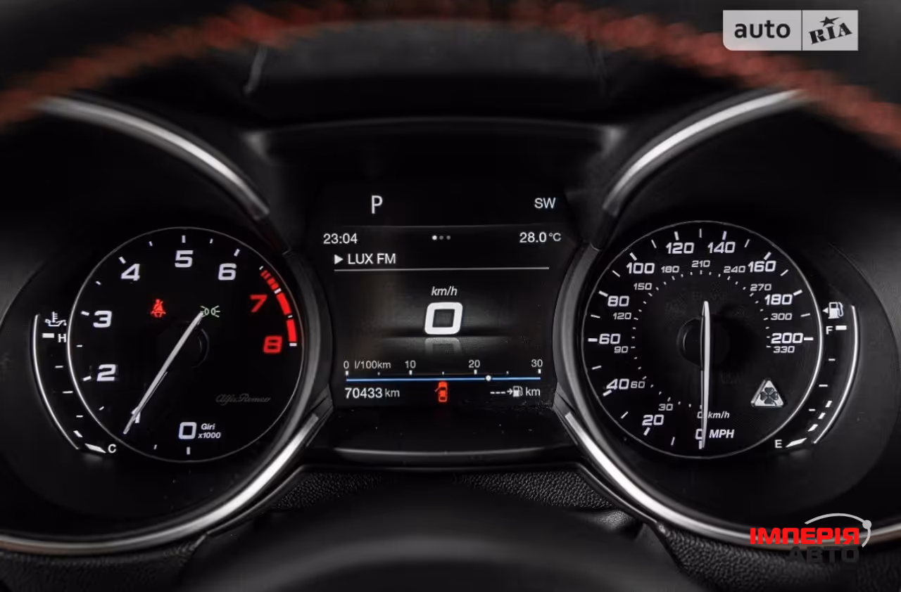Alfa Romeo Stelvio - фото 18