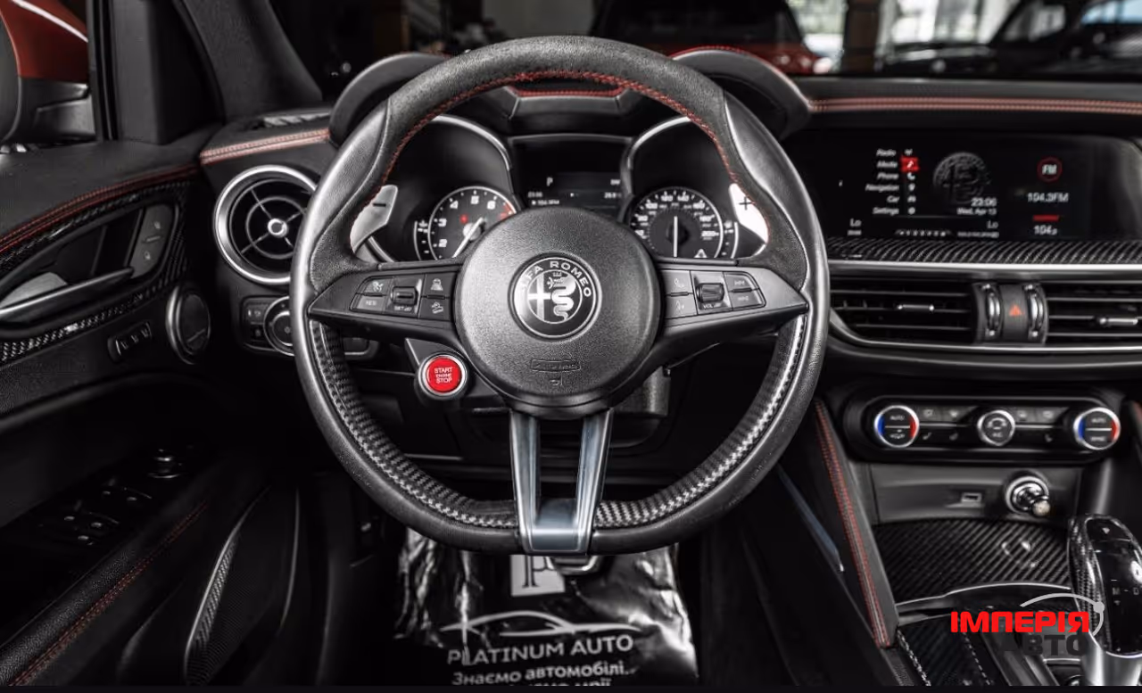 Alfa Romeo Stelvio - фото 15