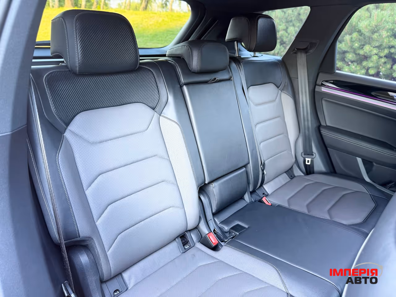 Volkswagen Touareg - фото 20