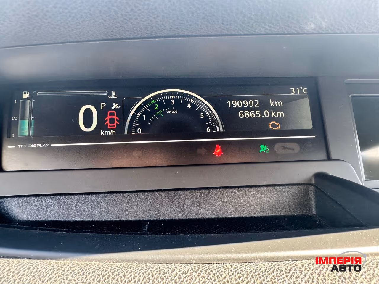 Renault Scenic - фото 30