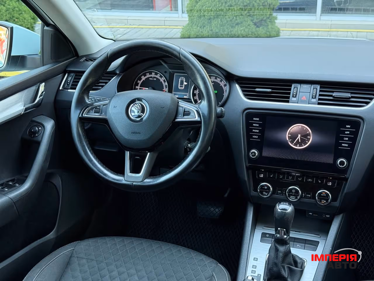 Skoda Octavia - фото 6