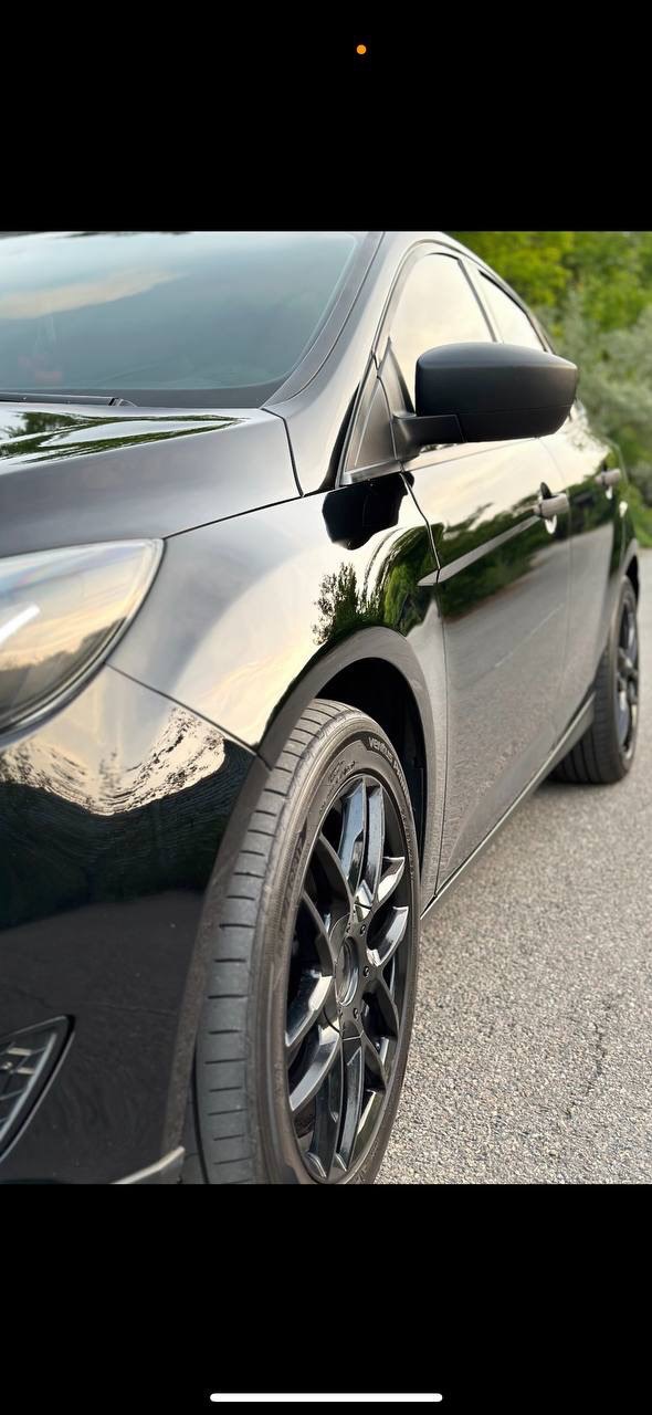 Ford Focus - фото 7