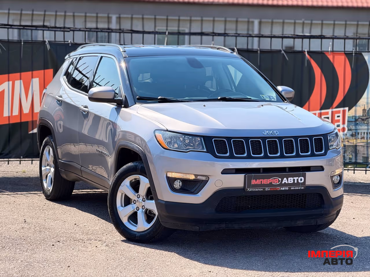 Jeep Compass - фото 2