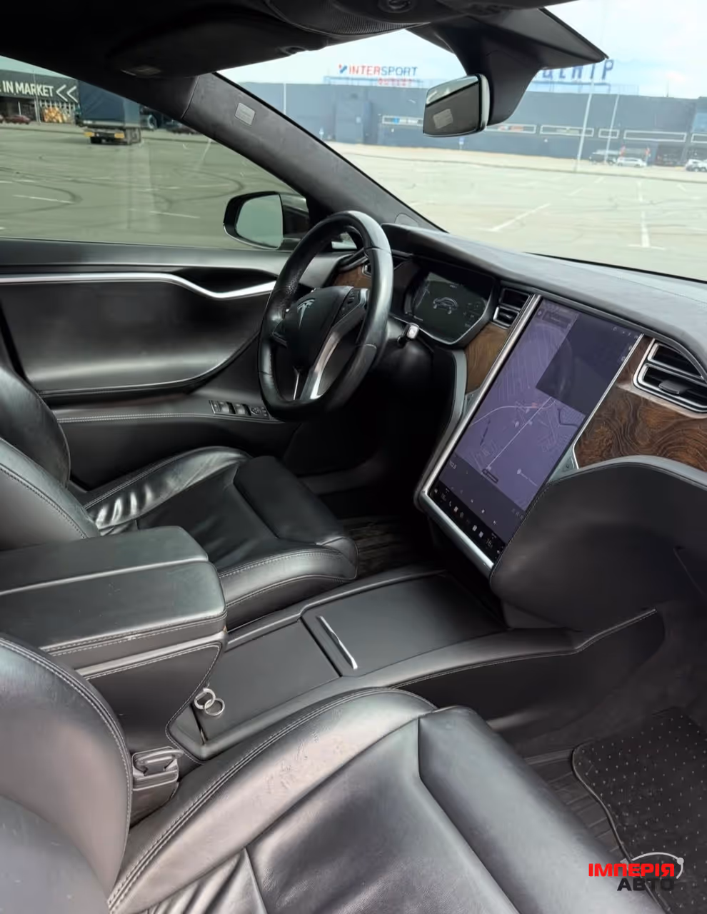 Tesla Model S - фото 8
