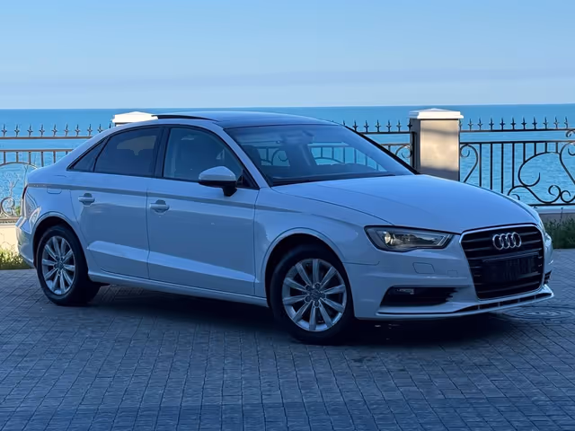Audi A3 - фото 1
