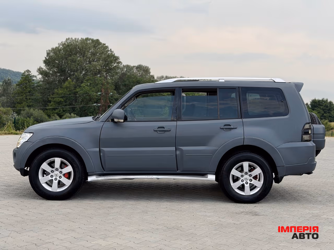 Mitsubishi Pajero - фото 7
