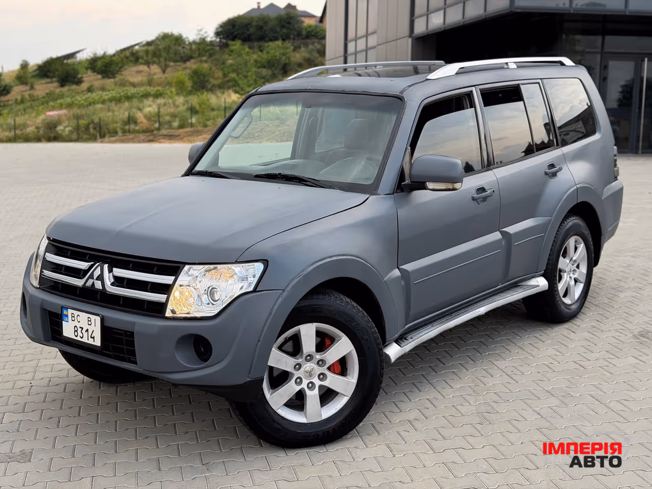 Mitsubishi Pajero - фото 3
