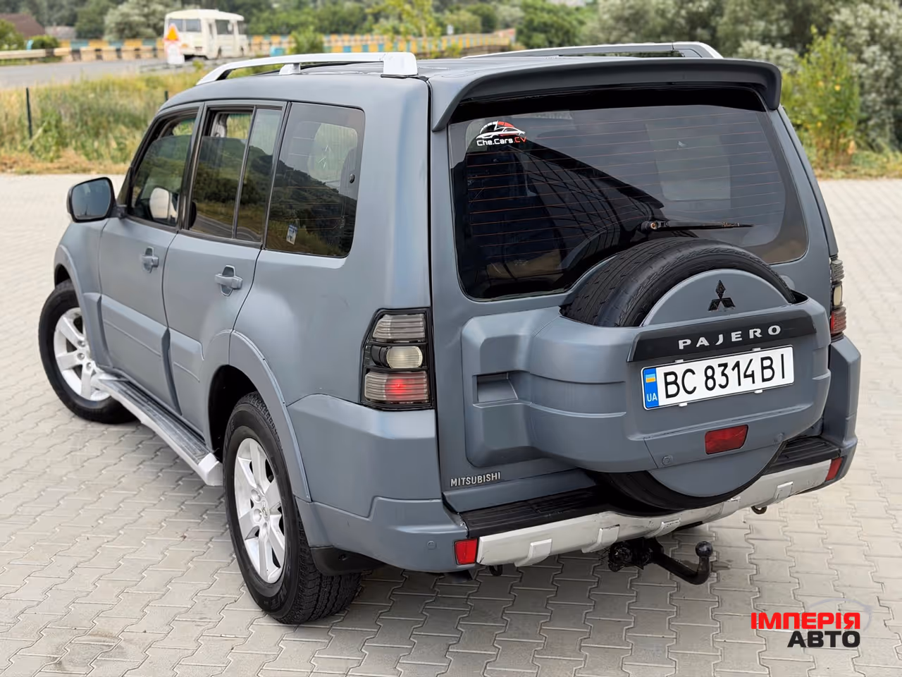 Mitsubishi Pajero - фото 11