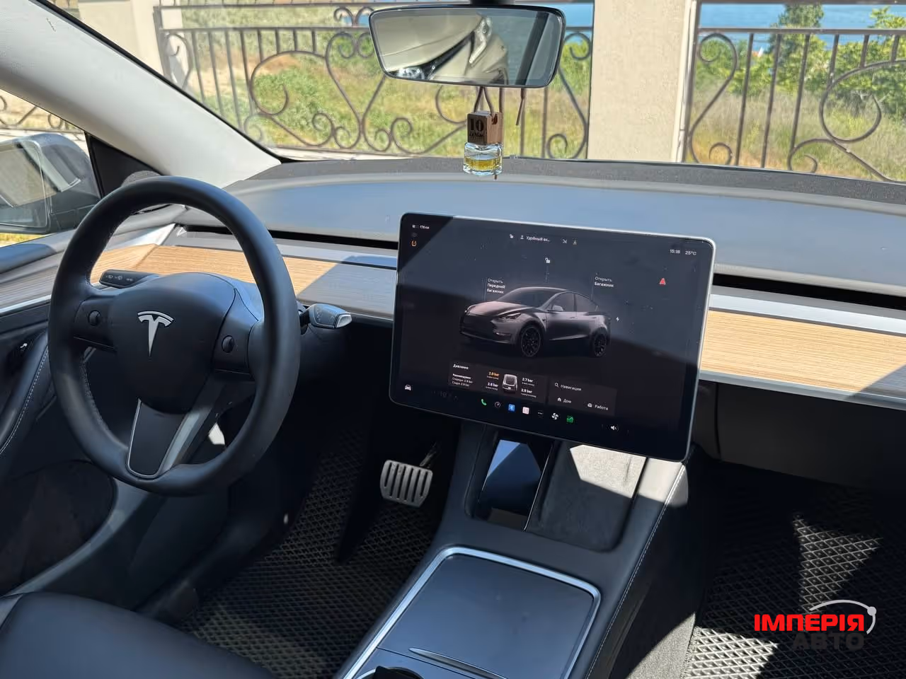 Tesla Model Y - фото 9