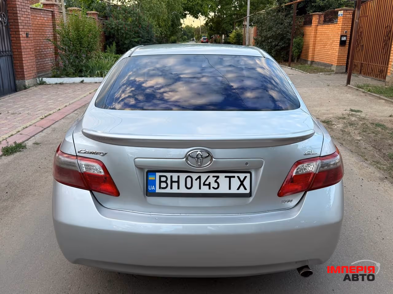 Toyota Camry - фото 5