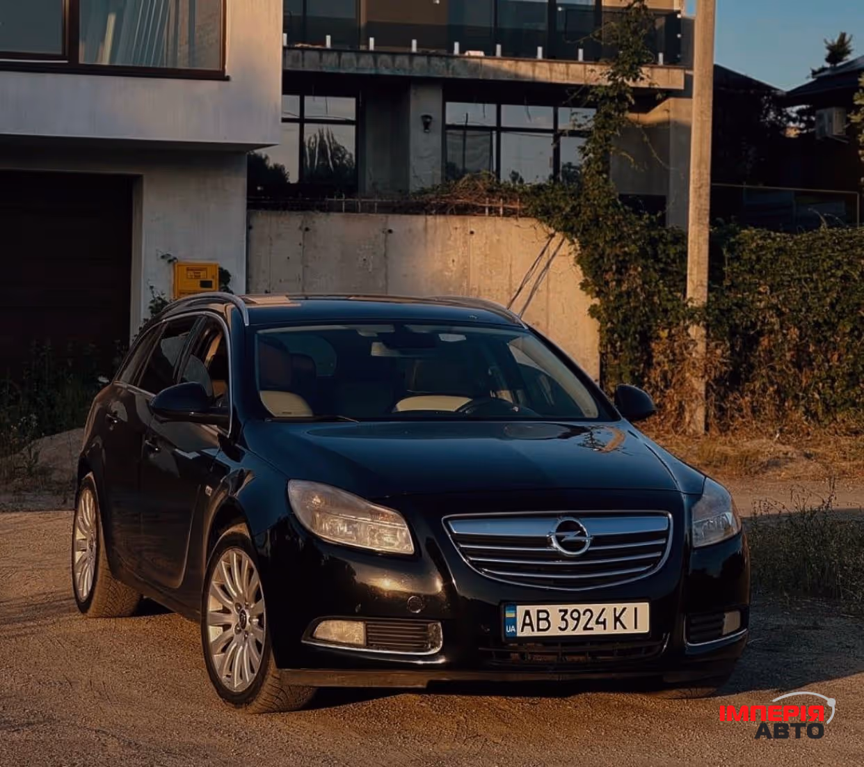 Opel Insignia - фото 1