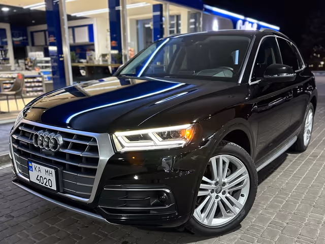 Audi Q5 - фото 1