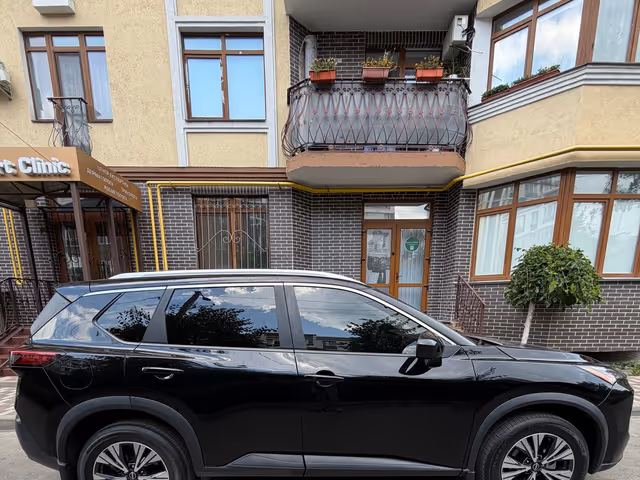 Nissan Rogue - фото 2