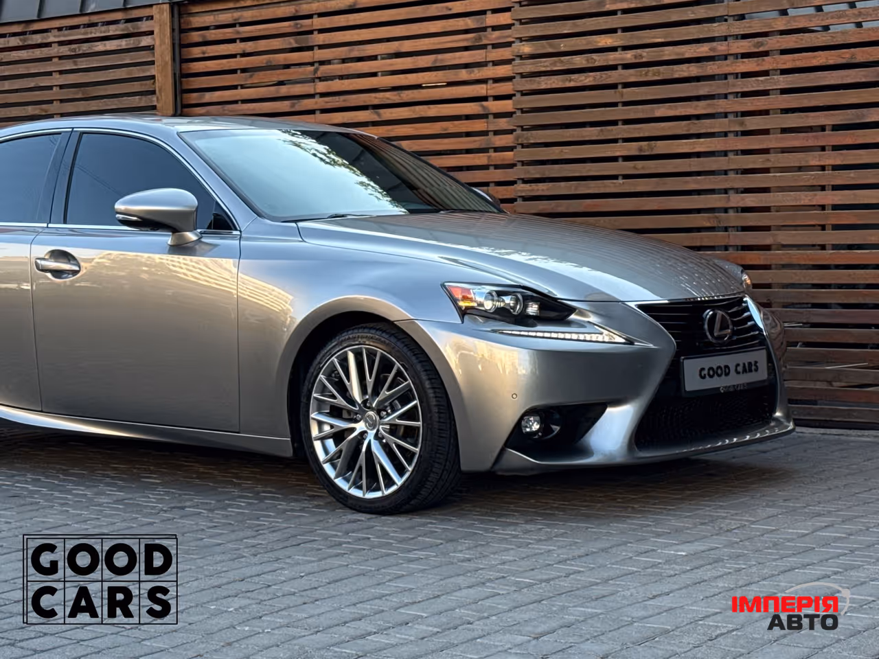 Lexus IS - фото 16
