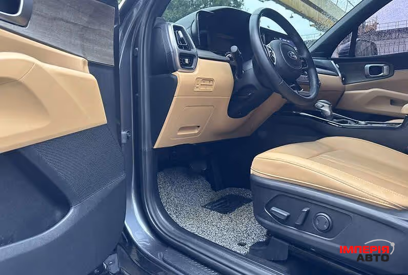 Kia Sorento - фото 7