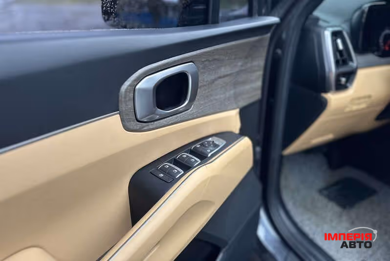 Kia Sorento - фото 15