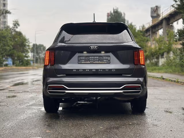 Kia Sorento - фото 4