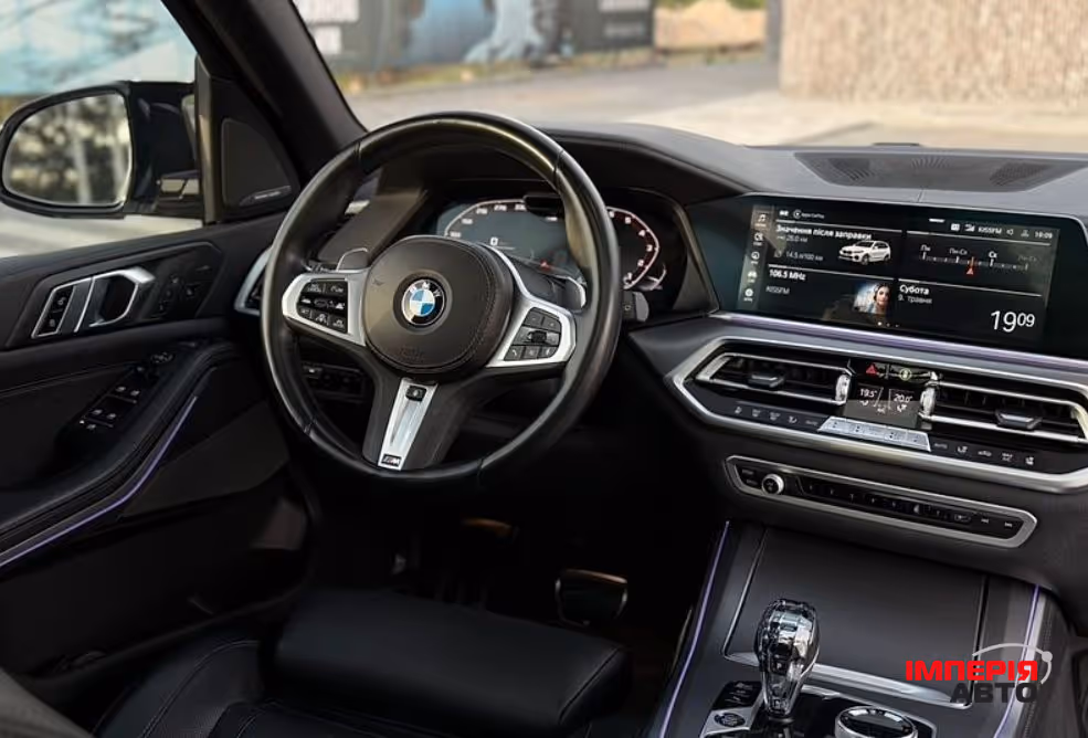 BMW X5 - фото 11