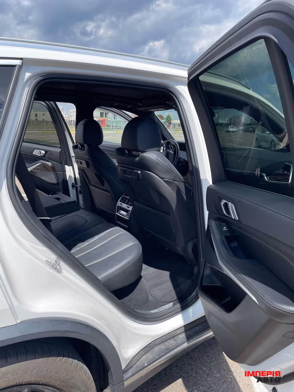 BMW X5 - фото 21