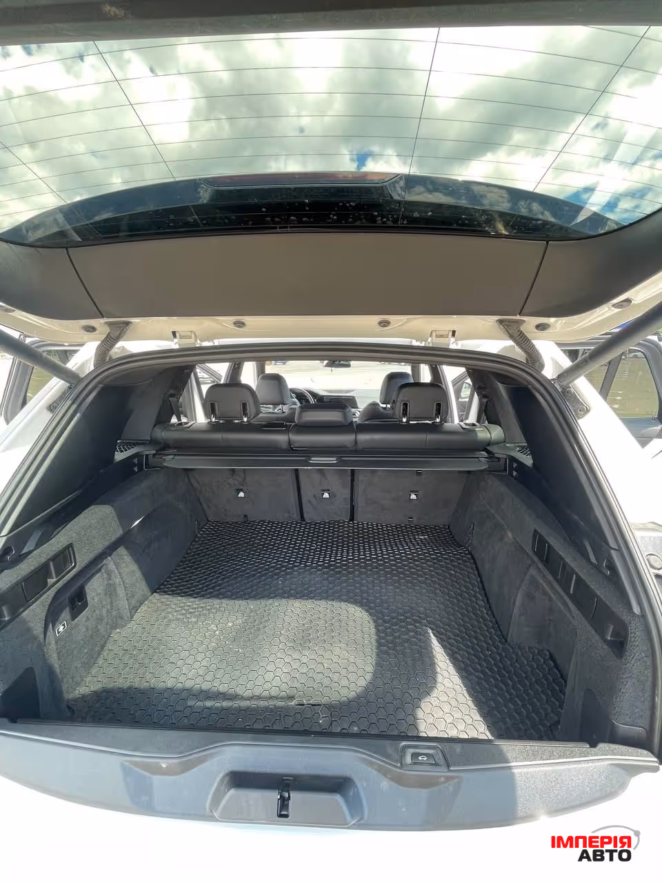 BMW X5 - фото 19