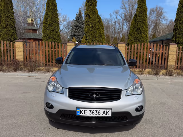 Infiniti EX - зображення 2