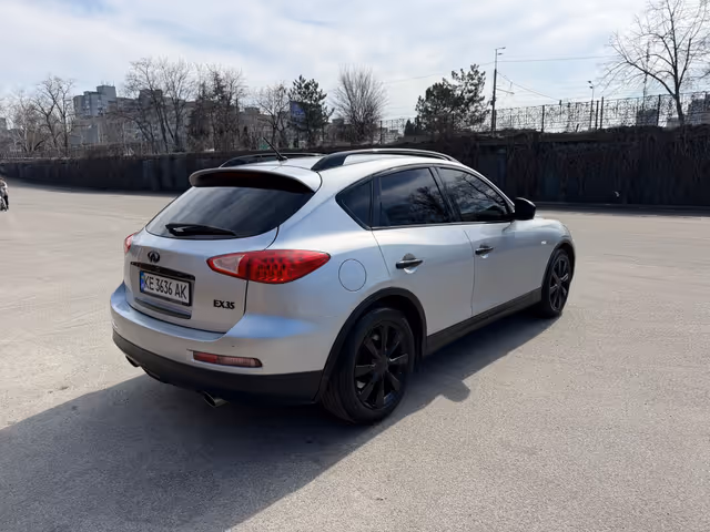 Infiniti EX - зображення 4