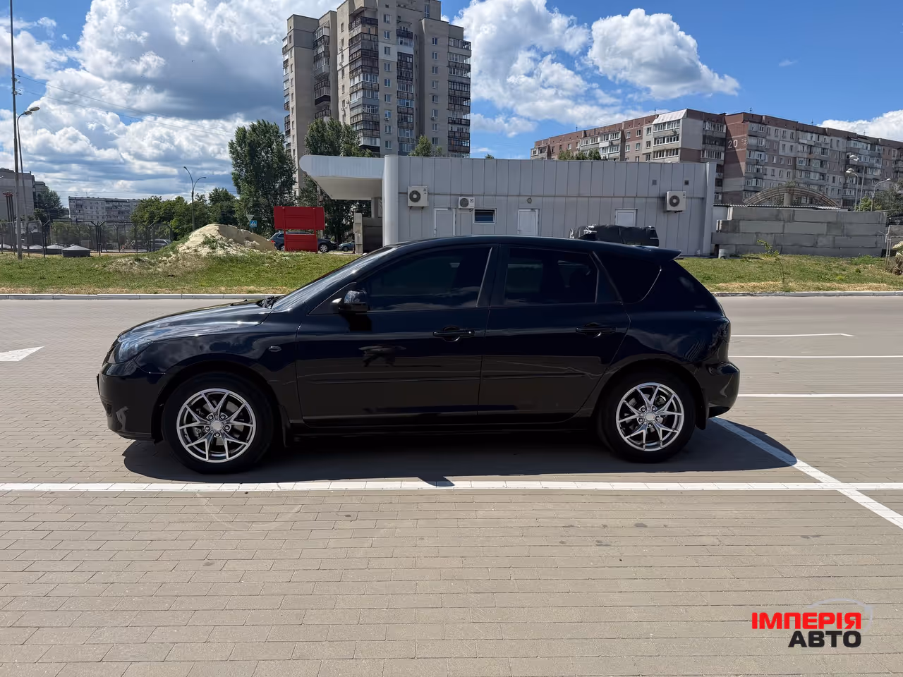 Mazda 3 - фото 4