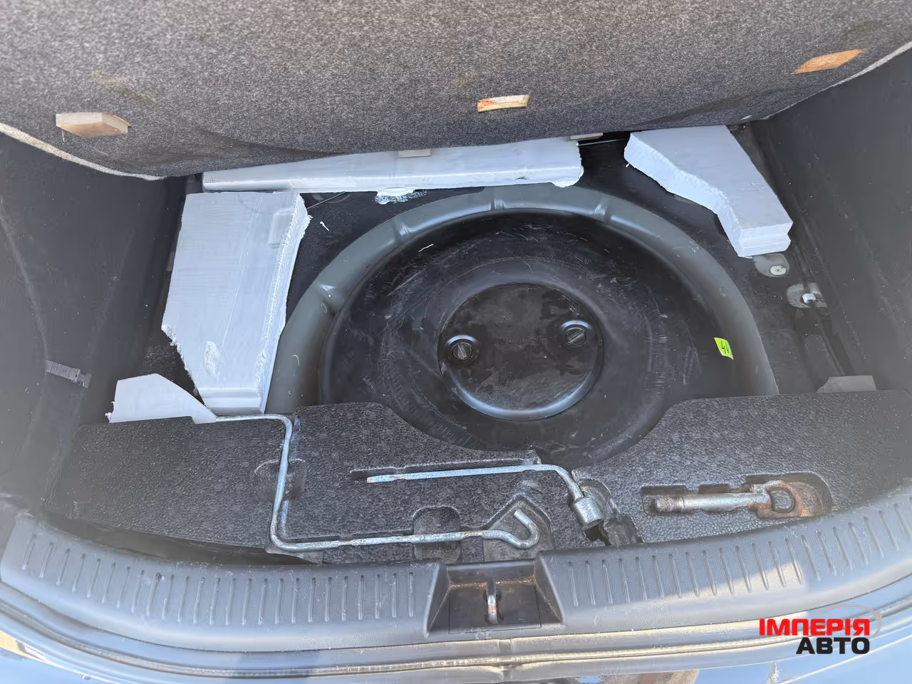 Mazda 3 - фото 15