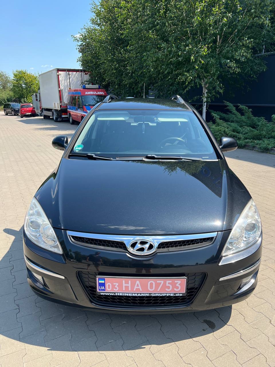 Hyundai i30 - фото 1