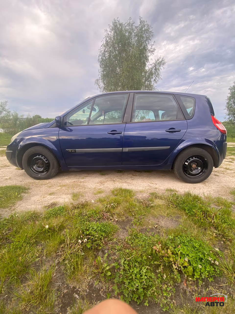 Renault Scenic - фото 4