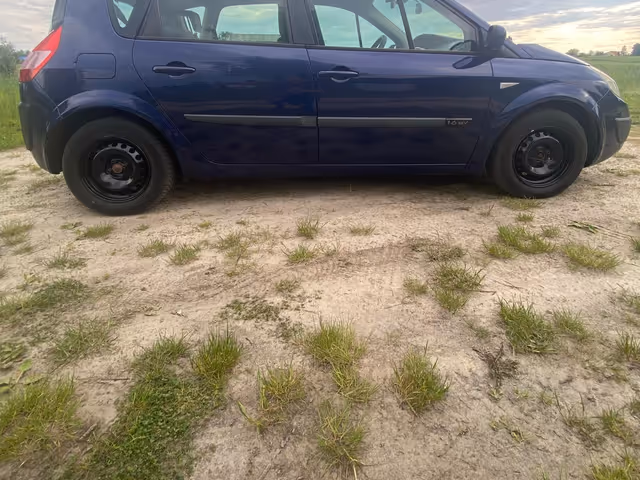 Renault Scenic - фото 2