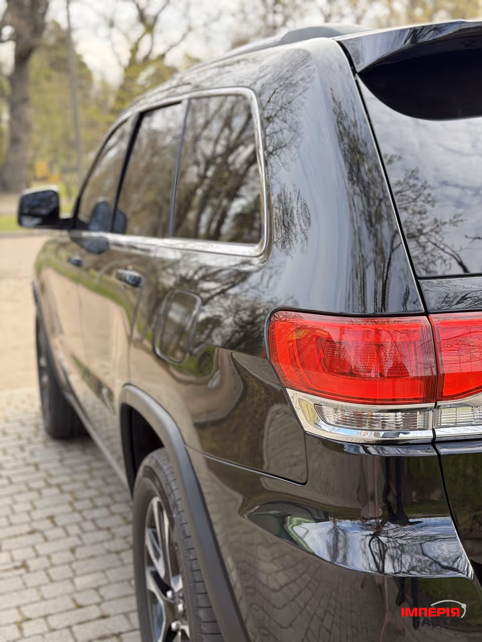 Jeep Grand Cherokee - фото 7