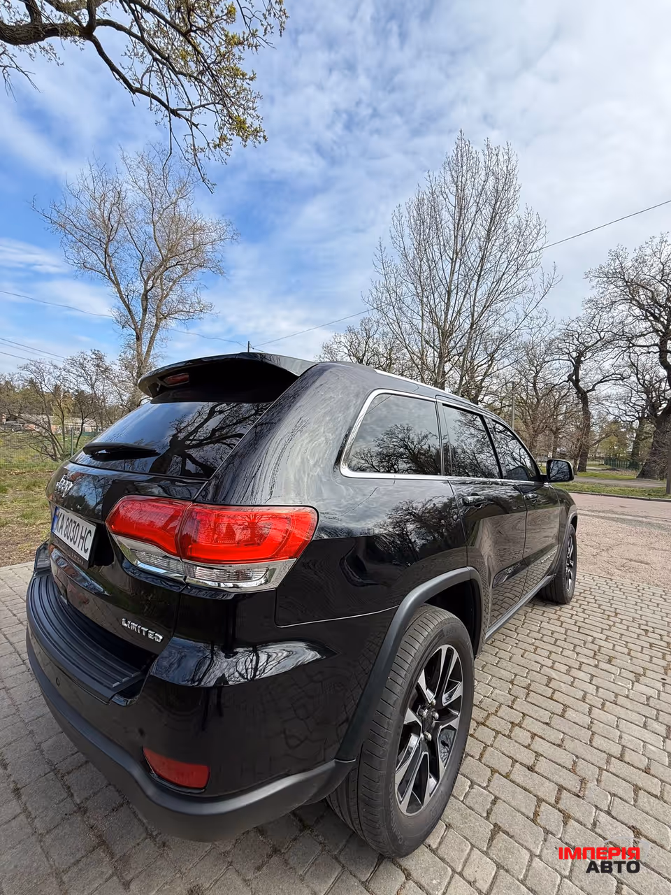 Jeep Grand Cherokee - фото 12