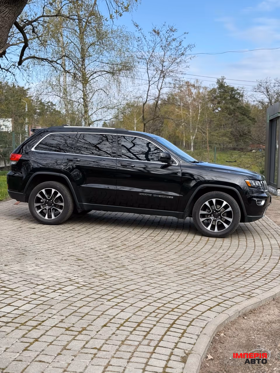 Jeep Grand Cherokee - фото 4