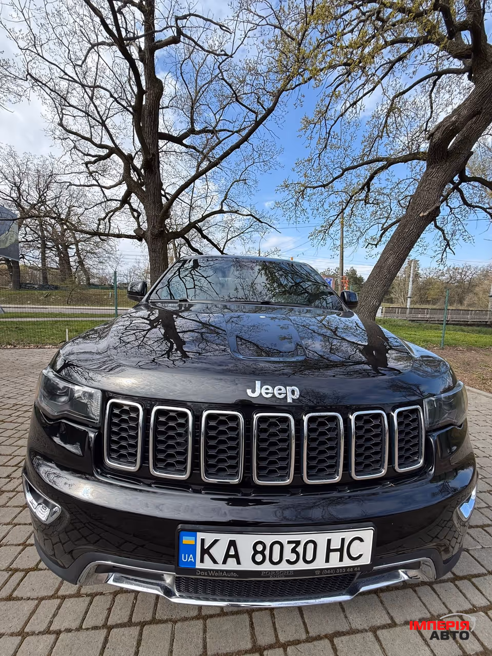 Jeep Grand Cherokee - фото 16