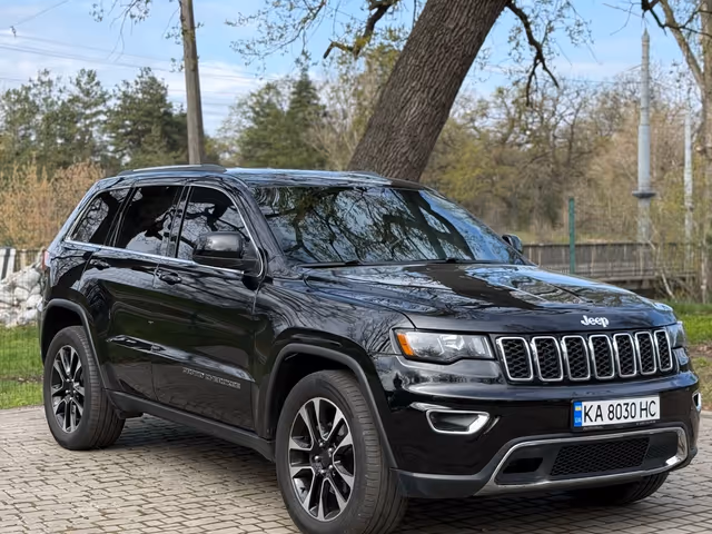 Jeep Grand Cherokee - фото 1
