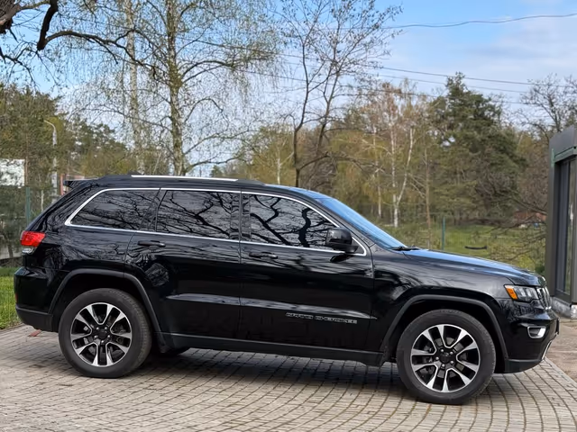 Jeep Grand Cherokee - фото 4