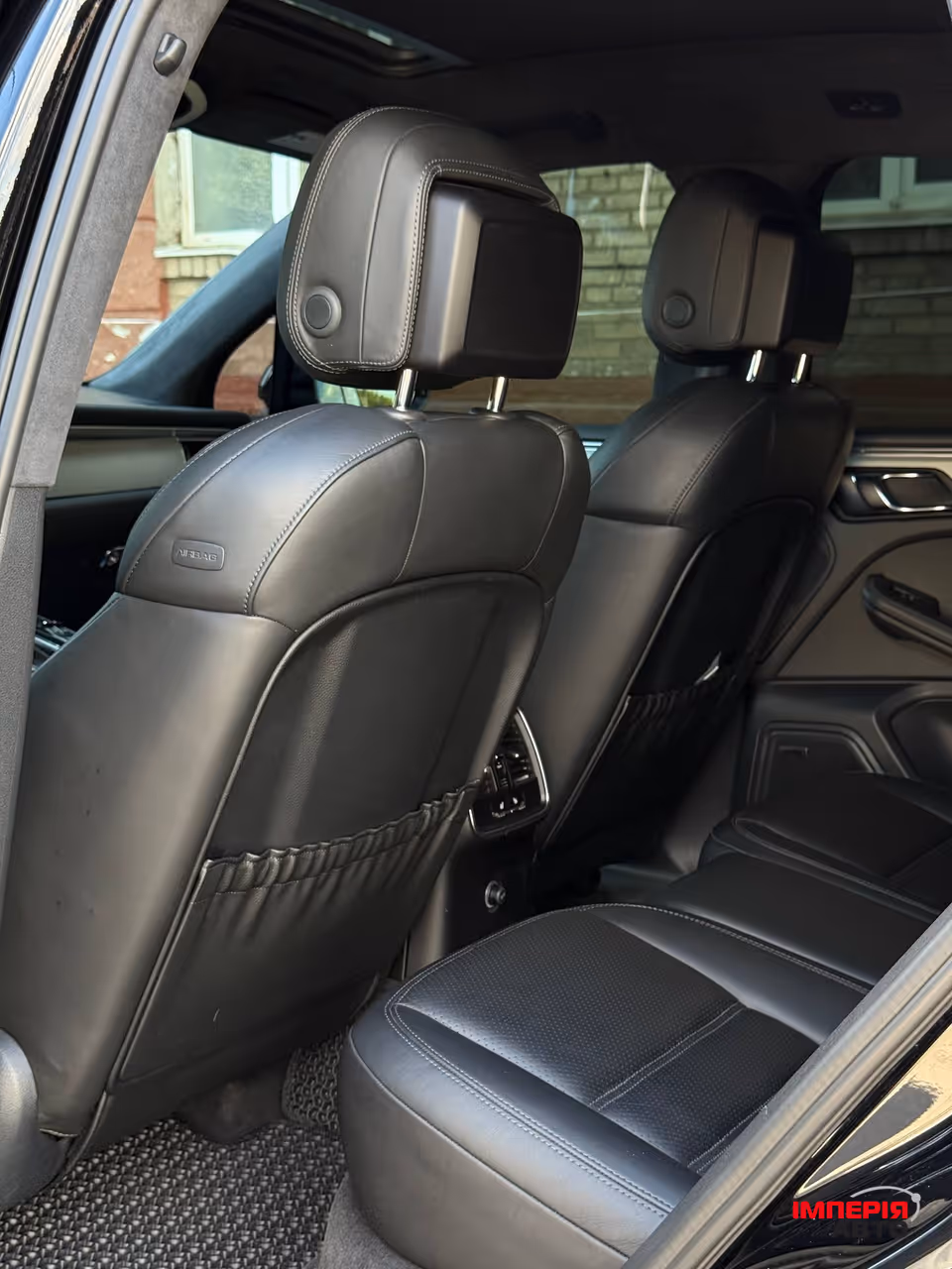 Porsche Macan - фото 13